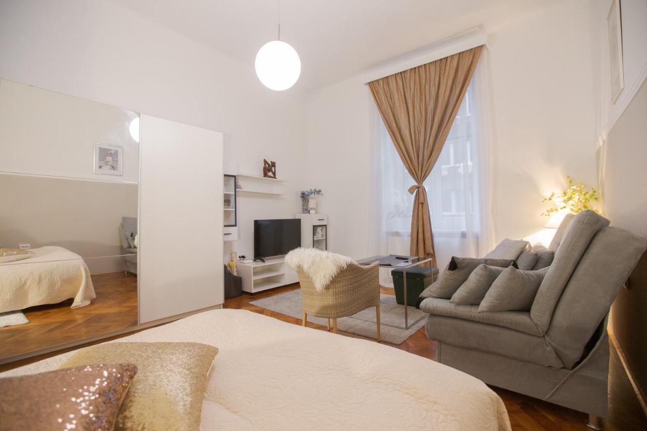 Apartman Manja Zagreb Ngoại thất bức ảnh